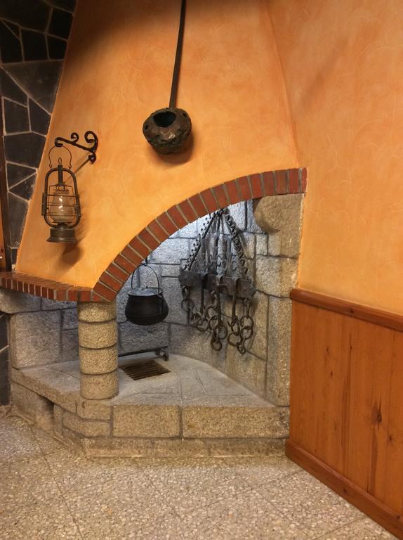 Hotel La Ribera Ribera de Cardós Kültér fotó